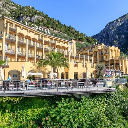 Cristina Hotel