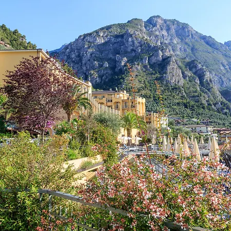 Cristina Limone sul Garda