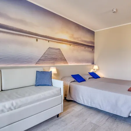 Cristina Hotel