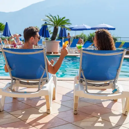 Hotel Cristina Limone sul Garda