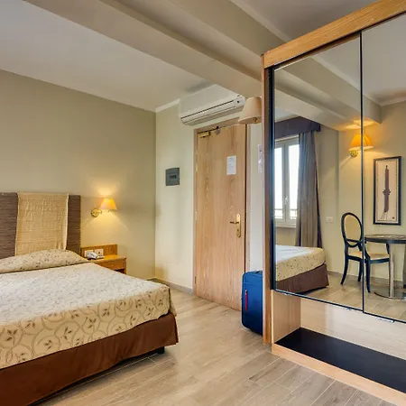 Hotell Cristina 3*