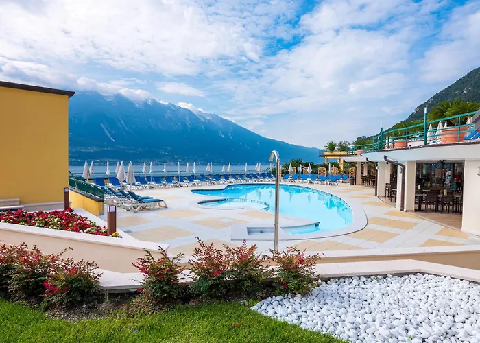 Hotel Cristina 3*