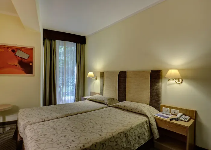 Hotel Cristina 3*