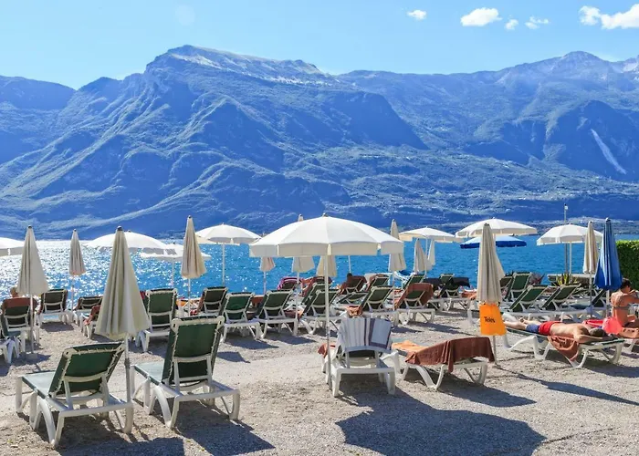Cristina 3* Limone sul Garda